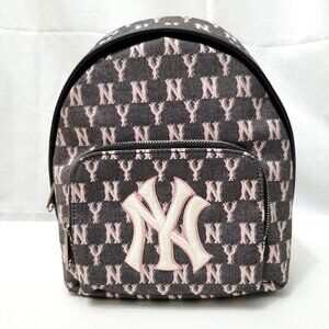 Share MLB Korea New York Yankees Monogram Jacquard Mini Backpack Black/Pink